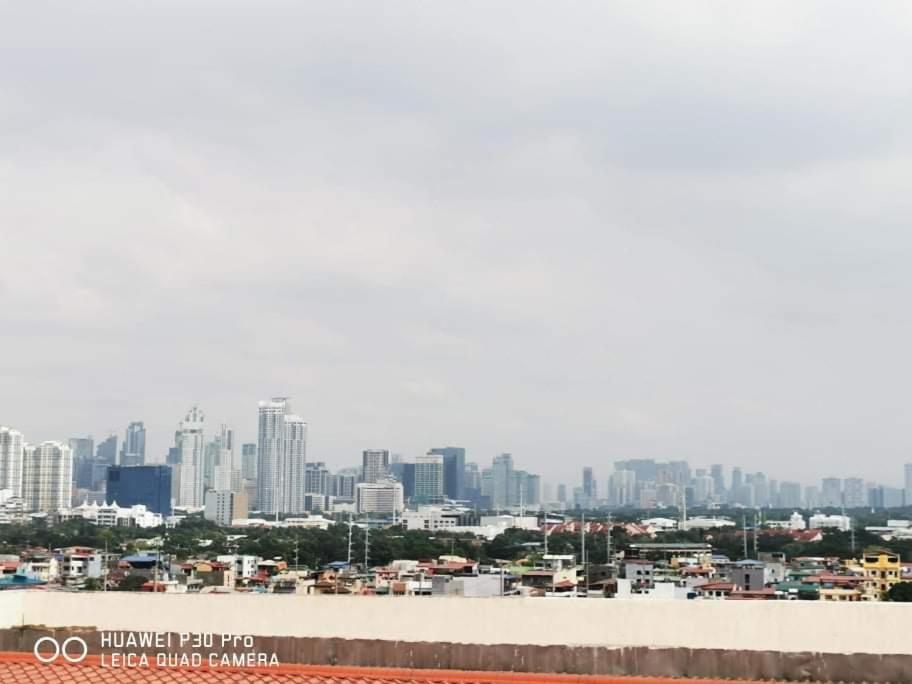 Staycation Condotel @150Newport Pasay City 마닐라 외부 사진